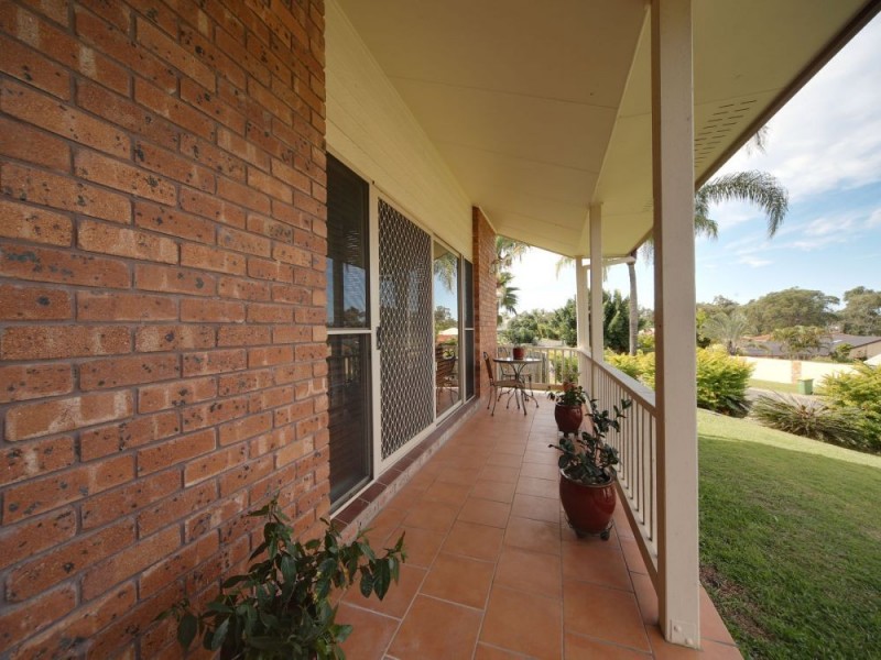 25 Jack Nicklaus Way, Parkwood QLD 4214