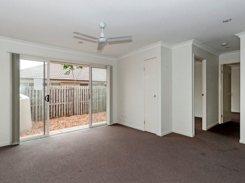 36/8 Rosegum Place, Redbank Plains QLD 4301