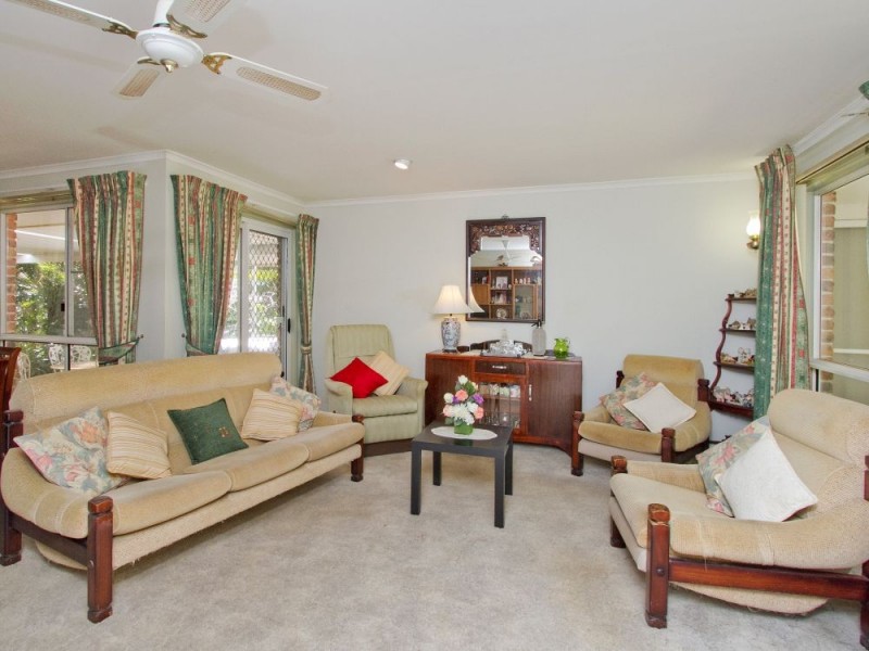 13 Alpha Drive, Glass House Mountains QLD 4518