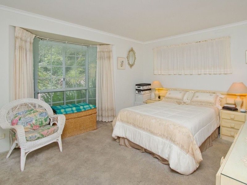 13 Alpha Drive, Glass House Mountains QLD 4518