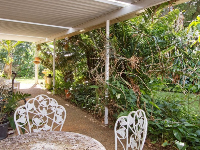 13 Alpha Drive, Glass House Mountains QLD 4518