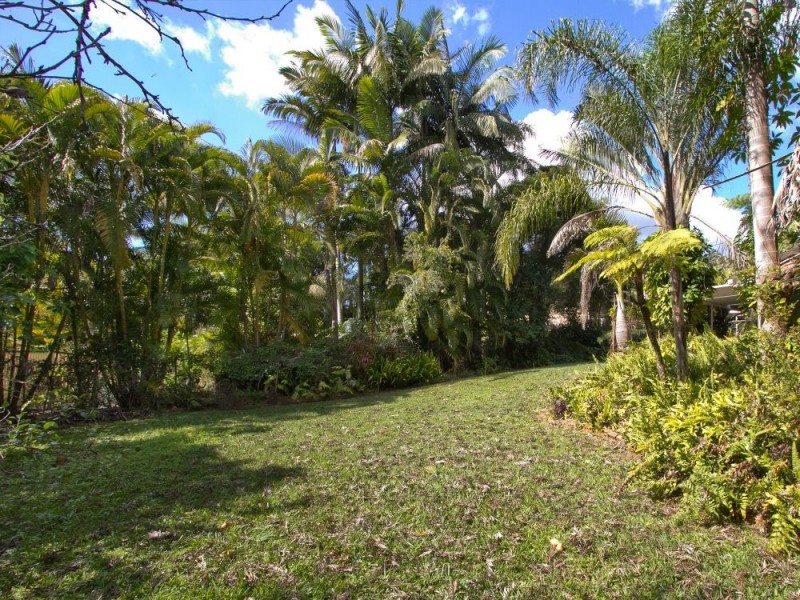 13 Alpha Drive, Glass House Mountains QLD 4518