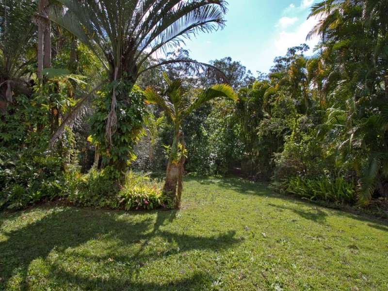 13 Alpha Drive, Glass House Mountains QLD 4518