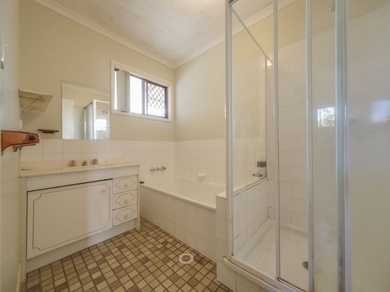 8 Mungala Street, Hope Island QLD 4212