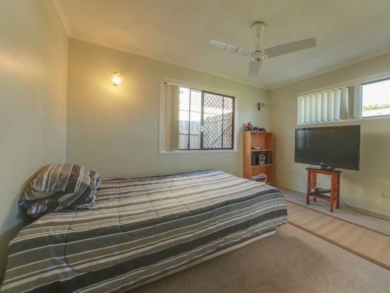8 Mungala Street, Hope Island QLD 4212