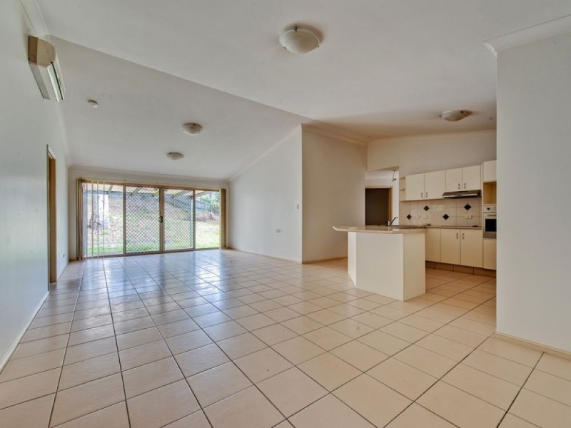 125 Jubilee Avenue, Forest Lake QLD 4078