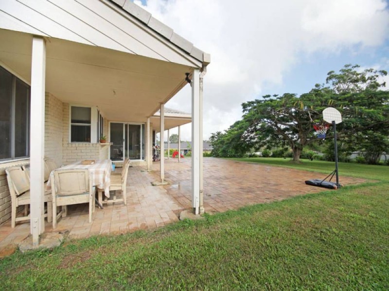 45 Hall Road, Elimbah QLD 4516