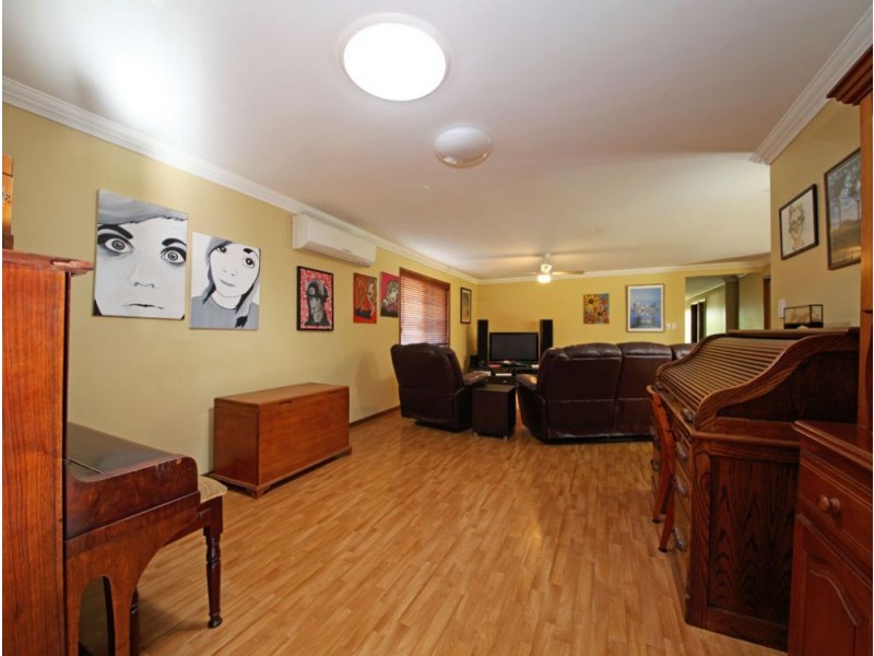 22 Juniper Court, Narangba QLD 4504