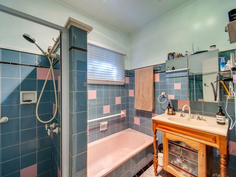 17 Bellevue Avenue, Gaythorne QLD 4051