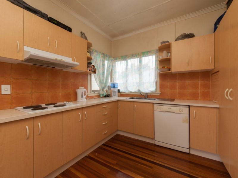 34 Lunga Street, Carina QLD 4152