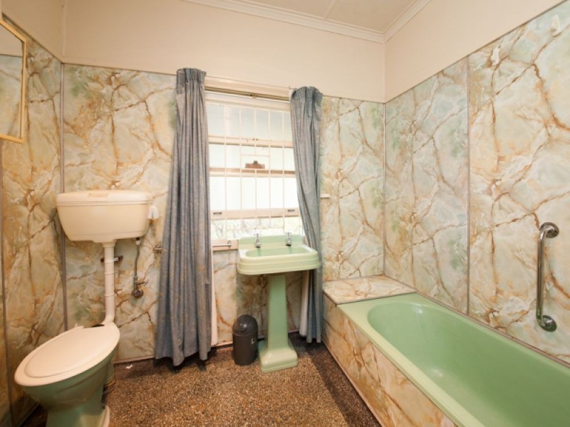 34 Lunga Street, Carina QLD 4152