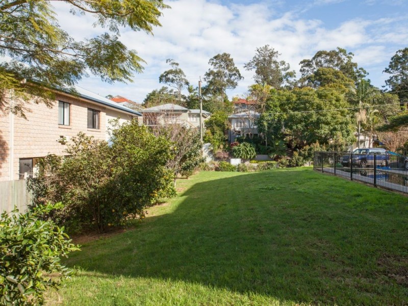 75 Gracemere Street, Newmarket QLD 4051