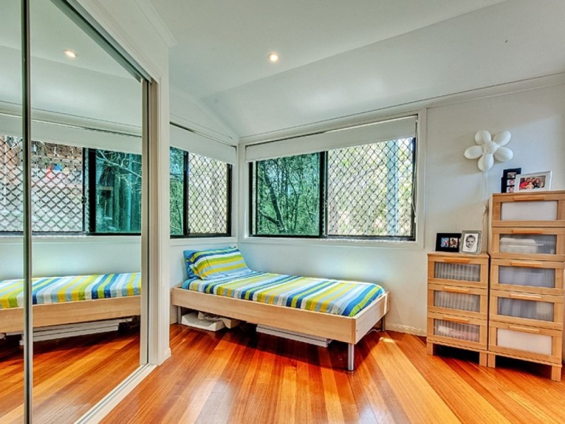34 Jasmine Crescent, Shailer Park QLD 4128