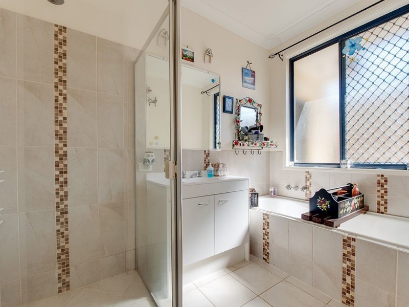 11 Planigale Crescent, North Lakes QLD 4509