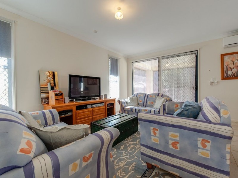 11 Planigale Crescent, North Lakes QLD 4509