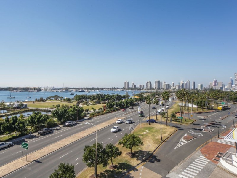 1303/50 Marine Parade, Southport QLD 4215