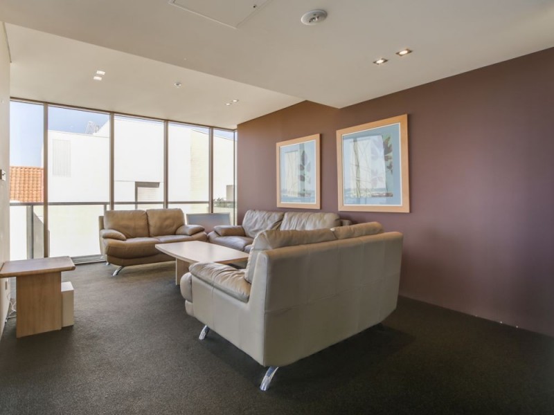 1303/50 Marine Parade, Southport QLD 4215