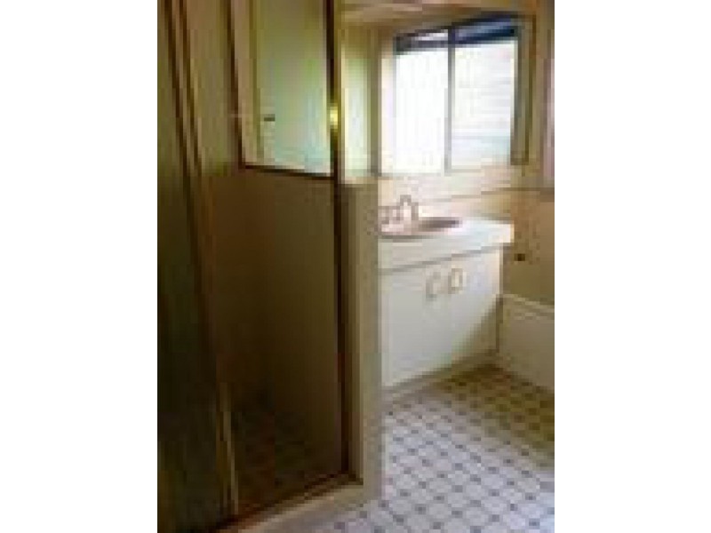 69 Banksia Circuit, Forest Lake QLD 4078