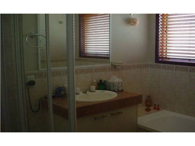 69 Leichhardt Circuit, Forest Lake QLD 4078