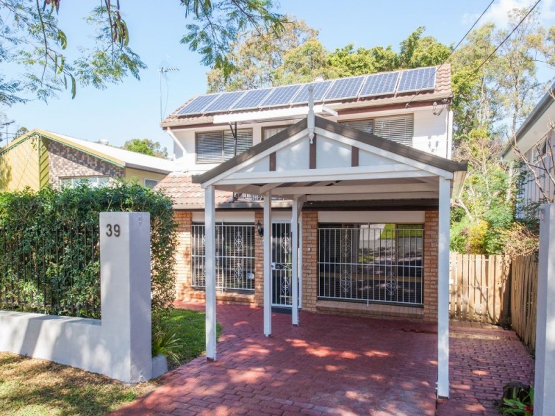 39 Woodville Place, Annerley QLD 4103