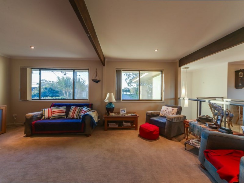 13 Shoe Street, Hope Island QLD 4212