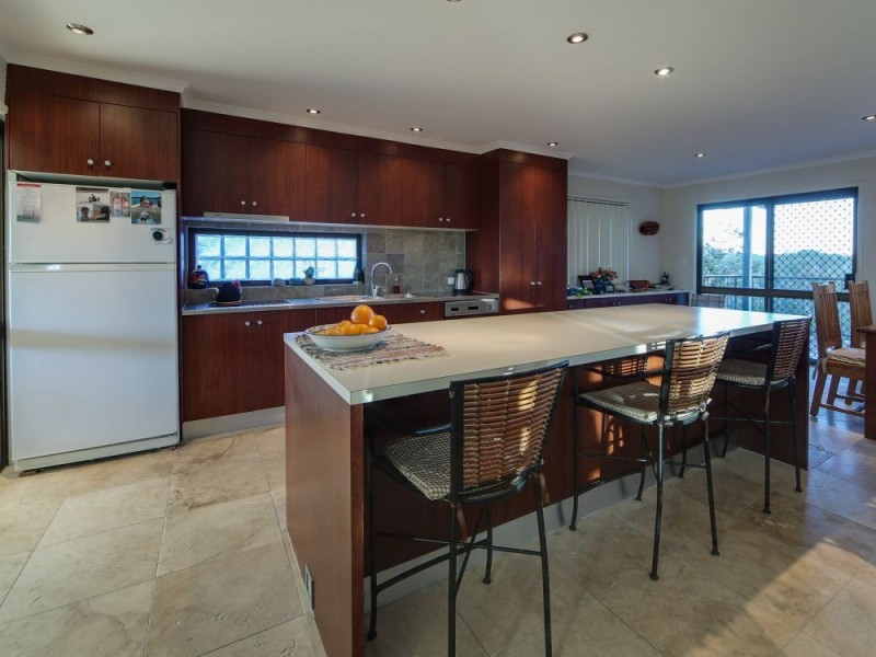 13 Shoe Street, Hope Island QLD 4212