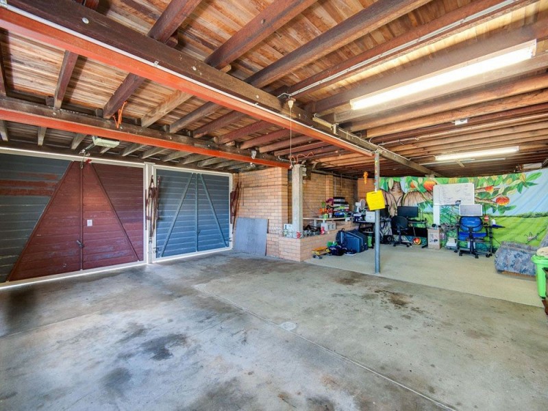 5 Sarina Street, Stafford Heights QLD 4053