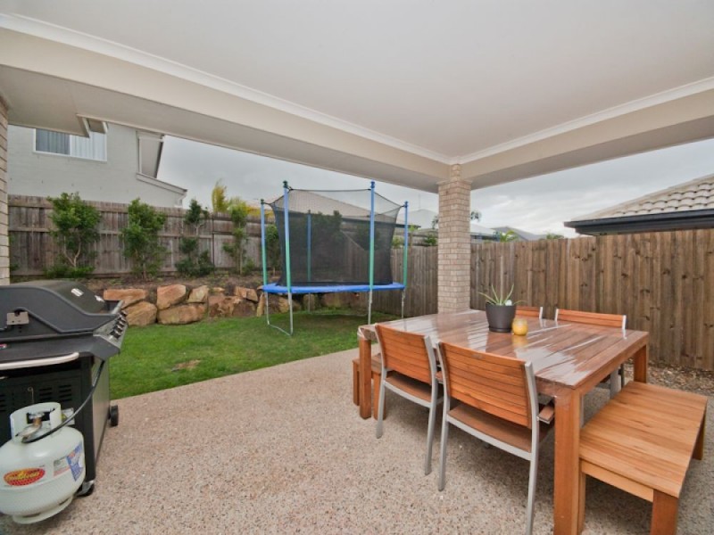 61 Daintree Circuit, North Lakes QLD 4509