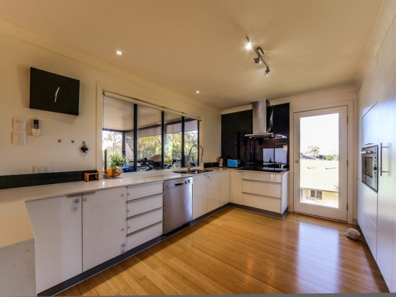 11 Tooraneedin Road, Coomera QLD 4209