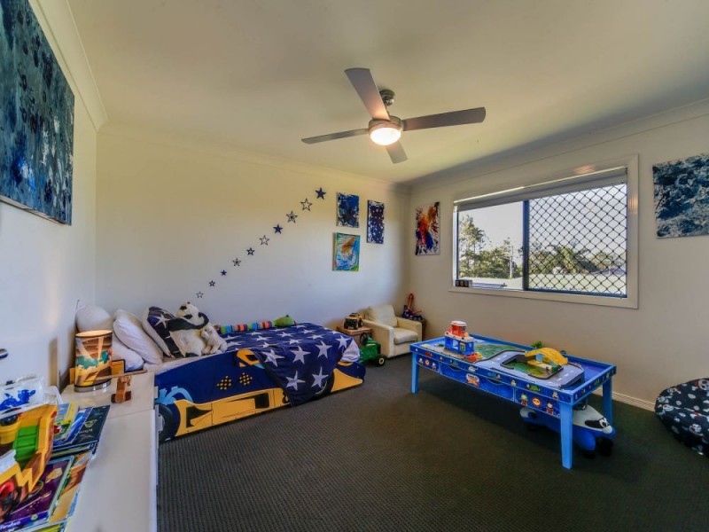 11 Tooraneedin Road, Coomera QLD 4209