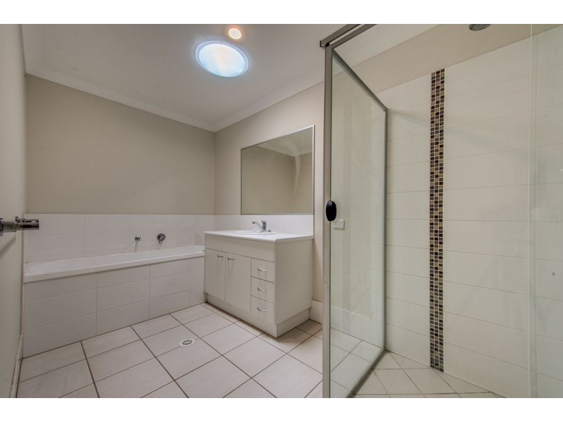 62 Tranquillity Circle, Brassall QLD 4305