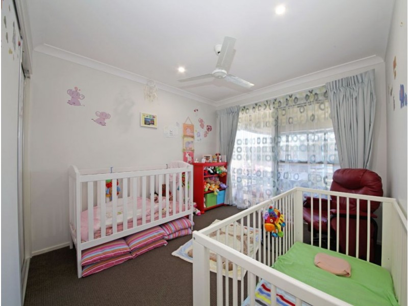 23 Severn Crescent, North Lakes QLD 4509