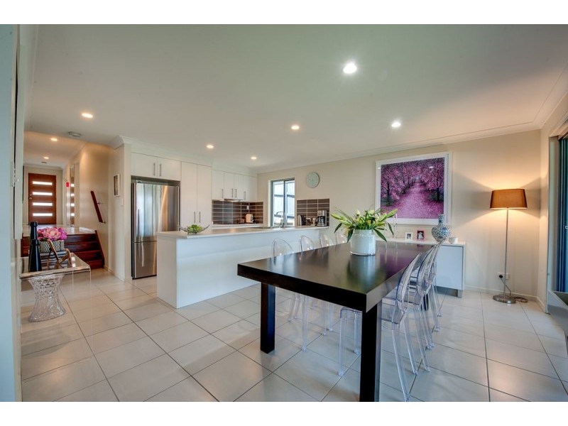 14 Everglades Street, Springfield Lakes QLD 4300