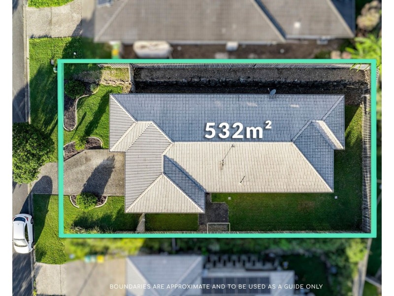 25 Hawkesbury Avenue, Pacific Pines QLD 4211