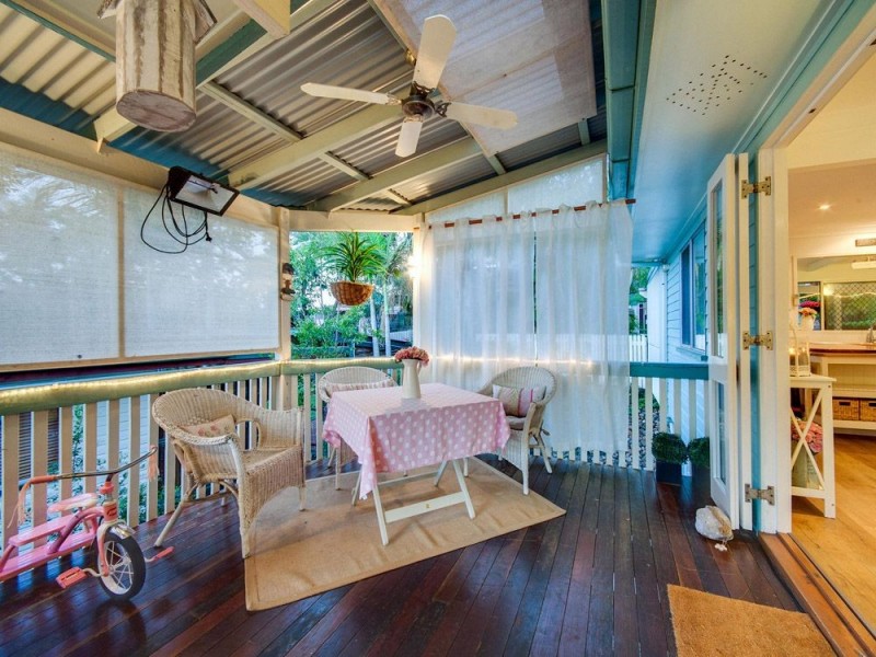 14 Tombondan Crescent, Ferny Hills QLD 4055