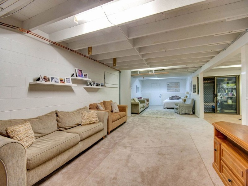 14 Tombondan Crescent, Ferny Hills QLD 4055