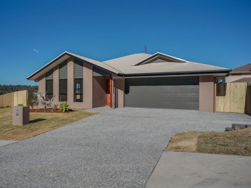 38 Lysterfield Rise, Upper Coomera QLD 4209