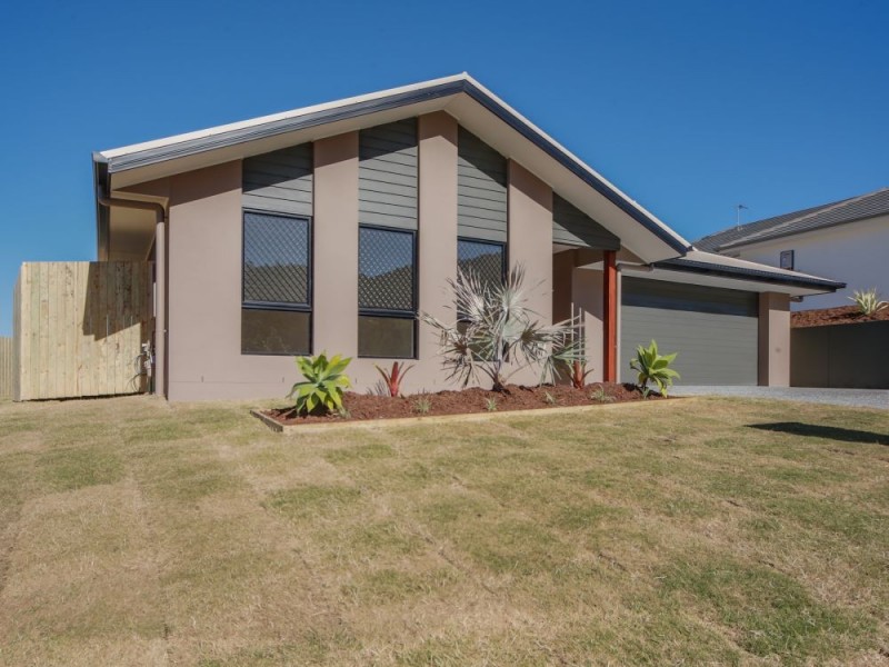 38 Lysterfield Rise, Upper Coomera QLD 4209