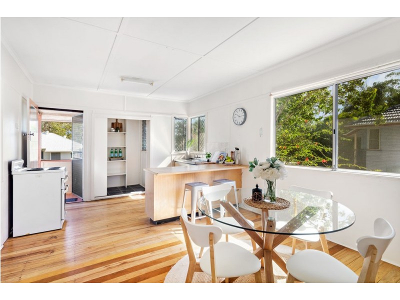 883 Samford Road, Keperra QLD 4054