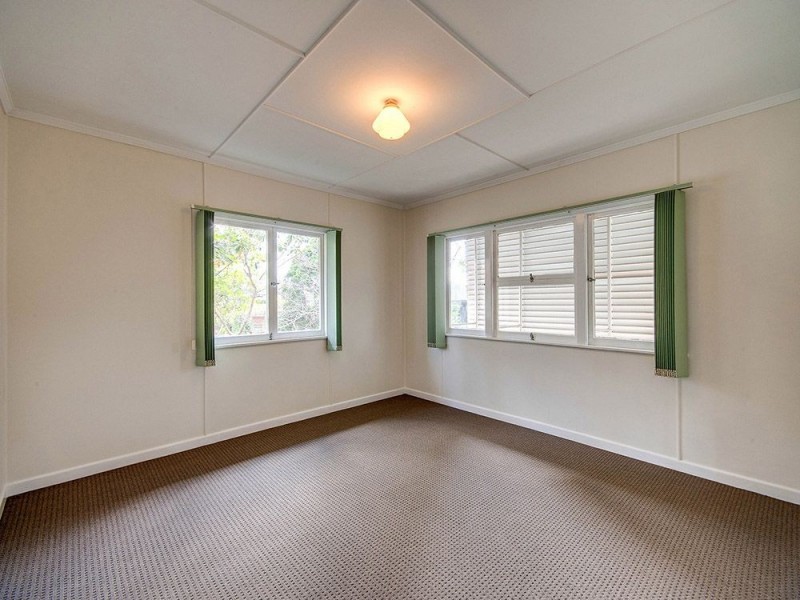 886 Samford Road, Keperra QLD 4054