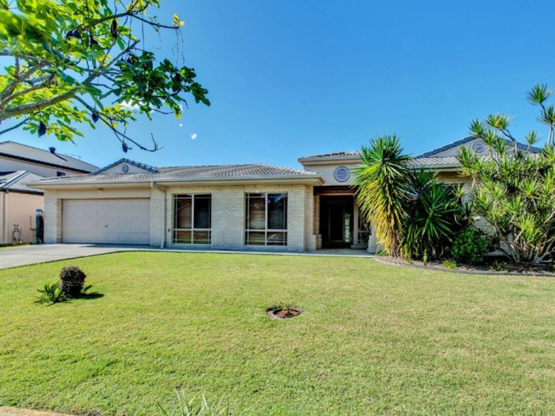 16 Riverside Terrace, Windaroo QLD 4207