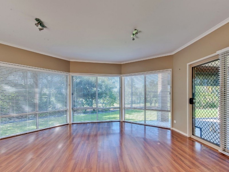 16 Riverside Terrace, Windaroo QLD 4207