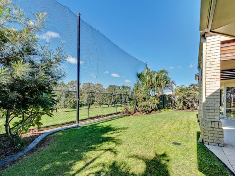 16 Riverside Terrace, Windaroo QLD 4207