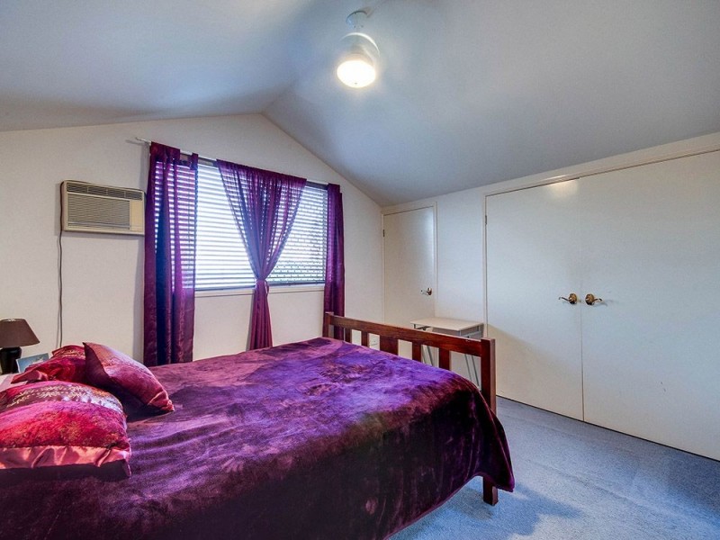 60 Falconglen Place, Ferny Grove QLD 4055