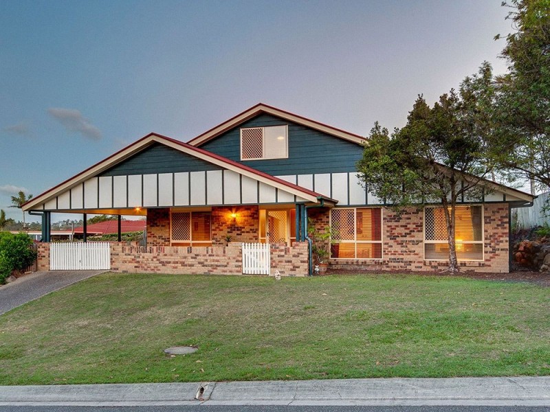 60 Falconglen Place, Ferny Grove QLD 4055