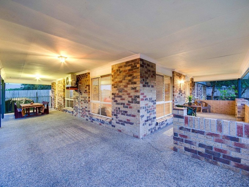 60 Falconglen Place, Ferny Grove QLD 4055