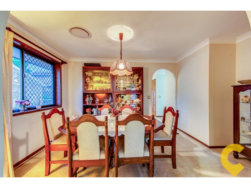 10 Bacchus Street, Robertson QLD 4109