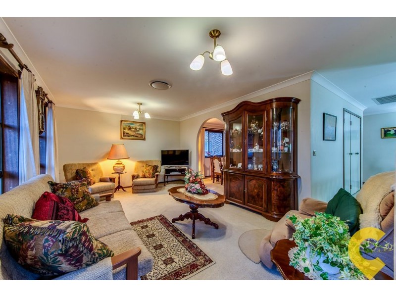 10 Bacchus Street, Robertson QLD 4109