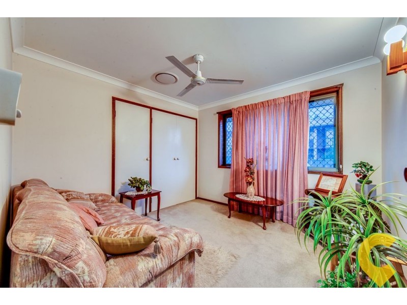 10 Bacchus Street, Robertson QLD 4109