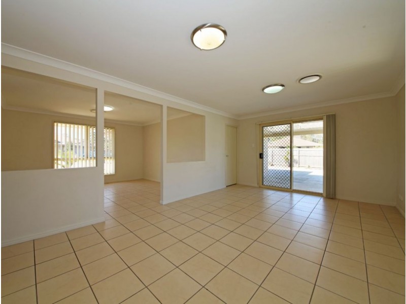 1 Wombat Place, Morayfield QLD 4506